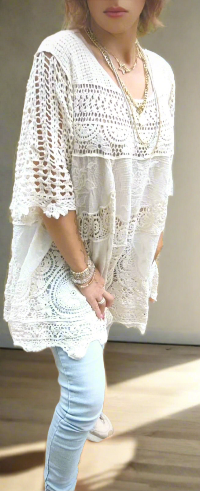 Robe tunique bohème plage crochet , Pour un look de plage décontracté.