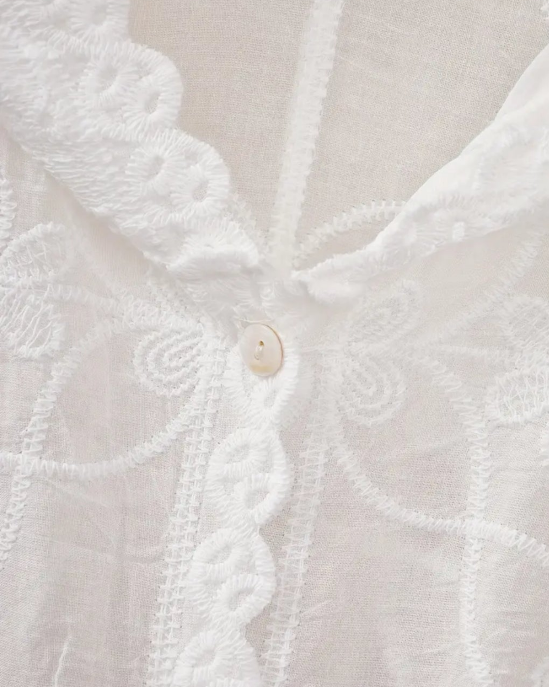 Vêtements bohème brodé