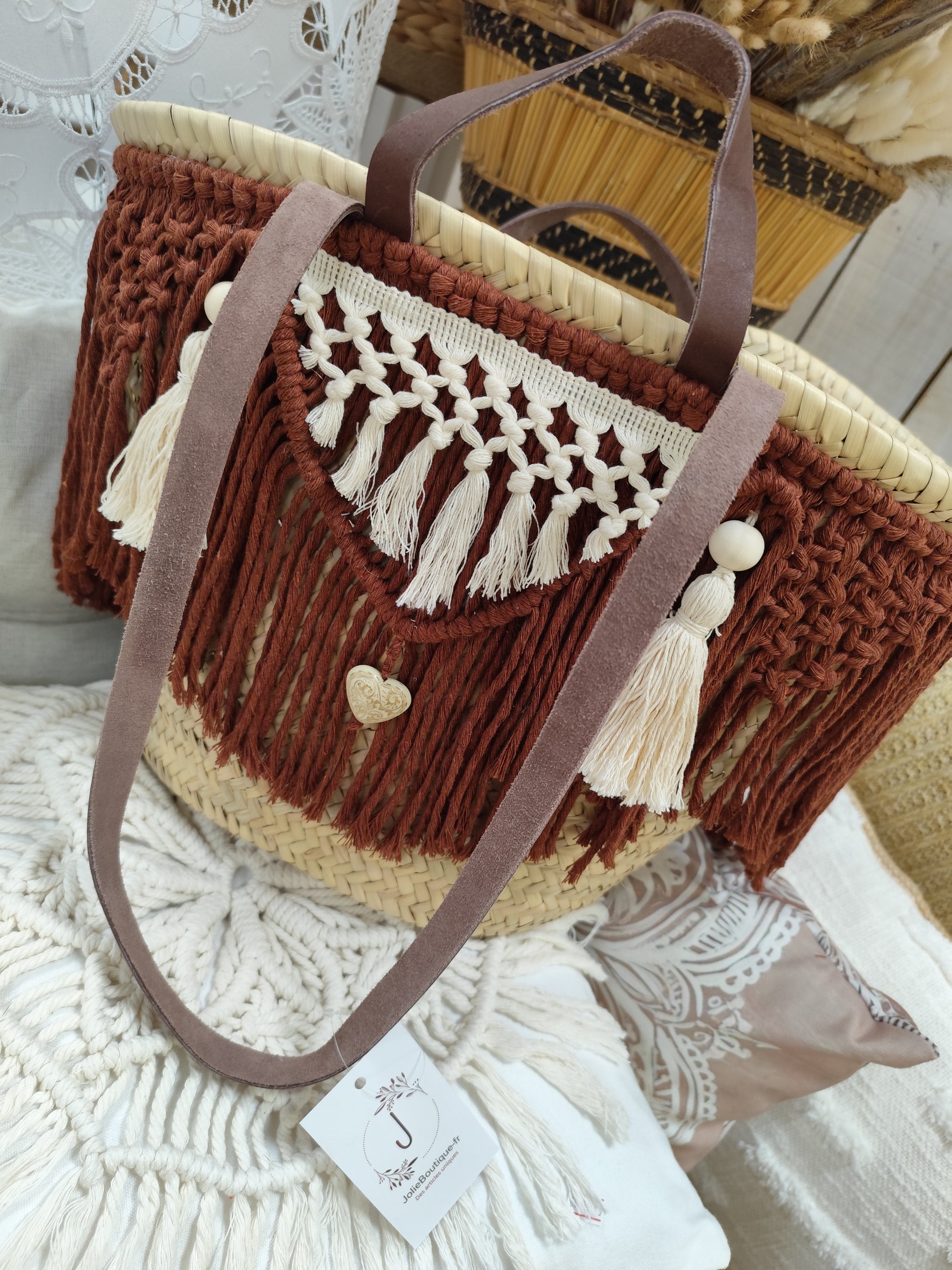 Panier fait main à franges 