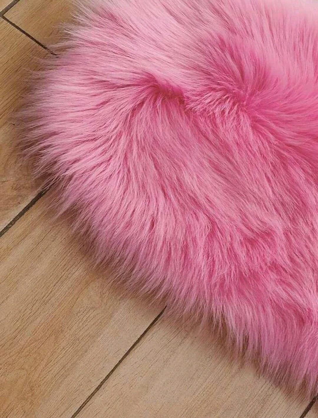 Tapis cœur en peluche