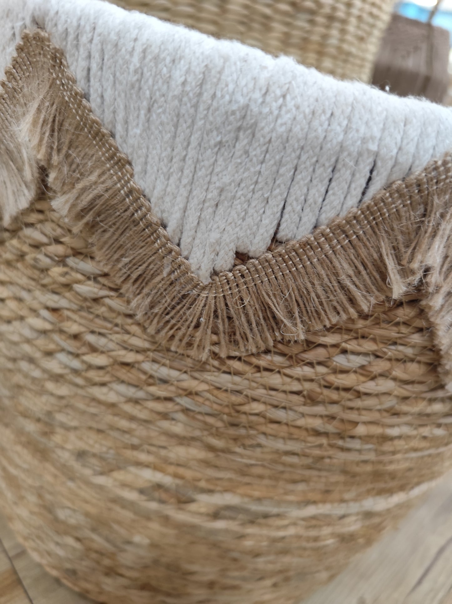 Ensemble de panière en matière naturelle